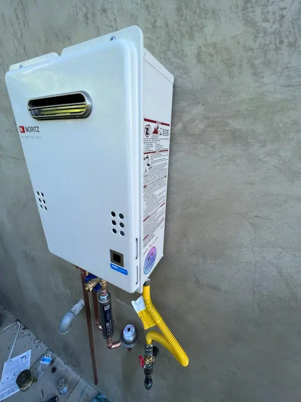 Tankless water heater installation for Dalrock homes